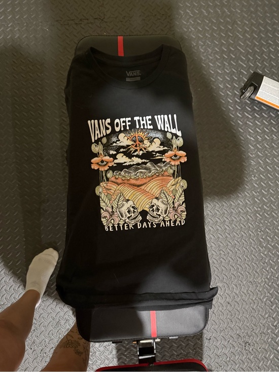 Vans Tops - Vans Women’s black 'Off The Wall' Graphic Tee - Better Days Ahead